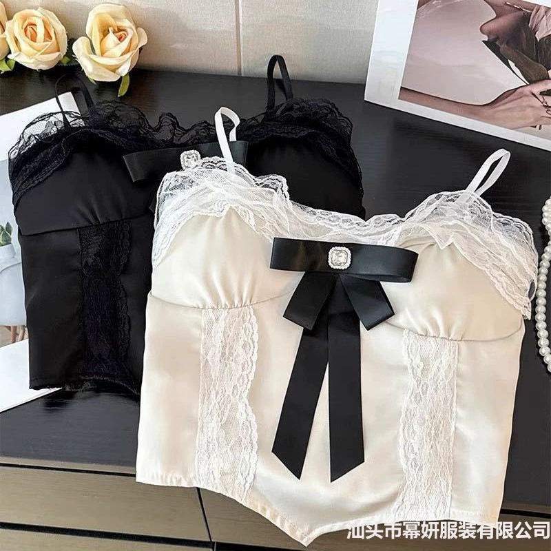 Модный топ с бантом, кружевной лоскутной вставкой, милый и соблазнительный, со встроенным бюстгальтером, мягким лифом и красивой спинкой.