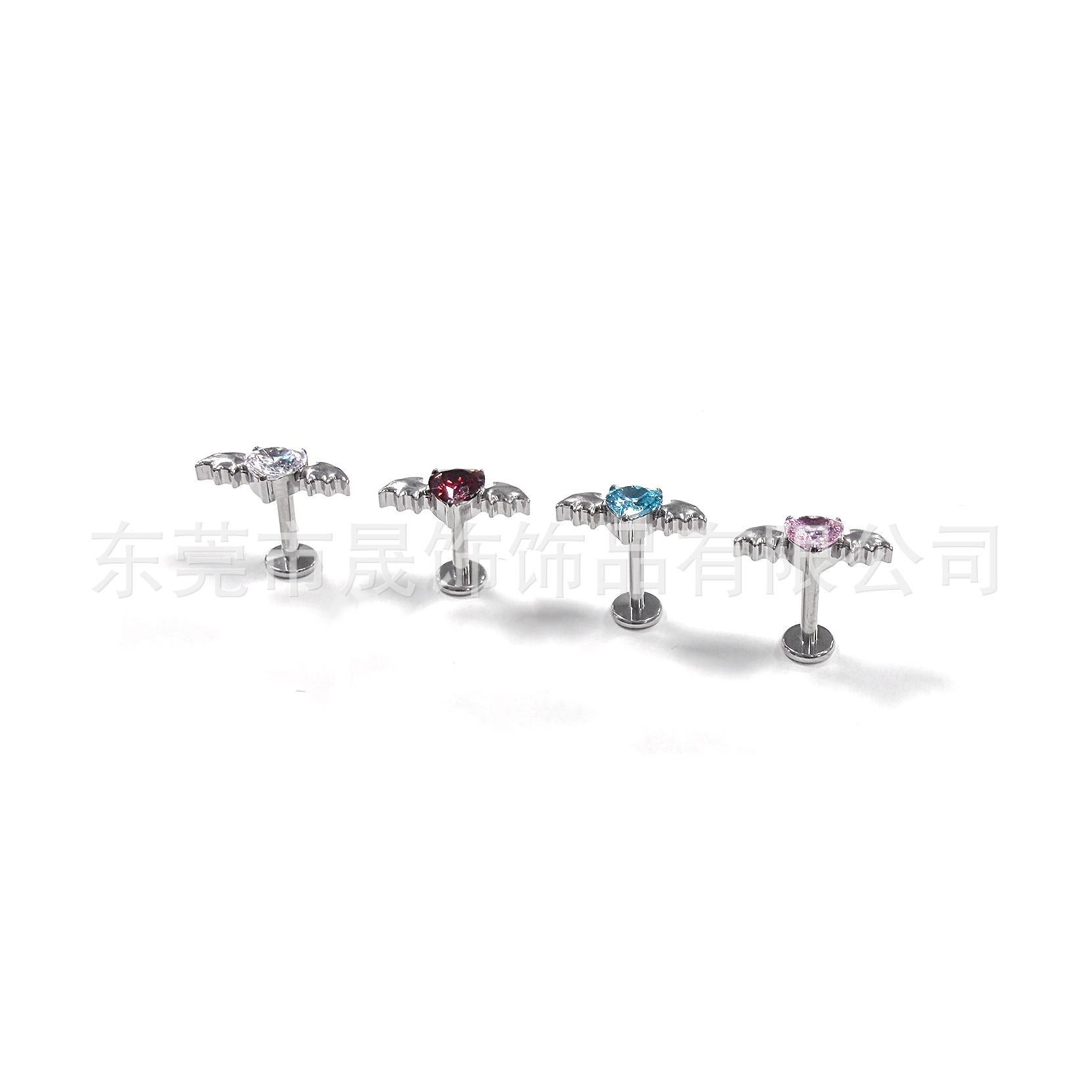 F136 Titanium Alloy 蝙蝠翅膀 Studded Heart Cubic Zirconia Ear Stud G23 Titanium Internal Thread 人体 Piercing Jewelry