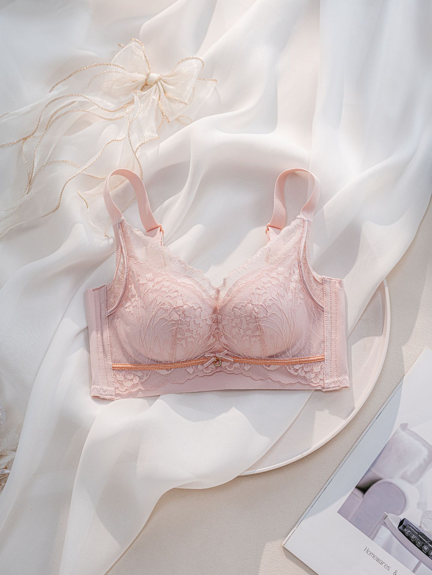 Venta directa de fábrica comercio electrónico transfronterizo Sudeste de Asia Vietnam Tailandia señoras cómodas y transpirables sujetador lateral de encaje