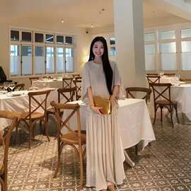 超火夏装一整套气质清冷感慵懒风宽松上衣半身长裙套装女2026新款