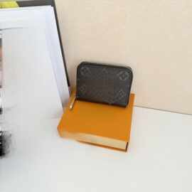 2025新款女士三折卡包格纹印花真皮短款钱包时尚零钱包高级感拉链