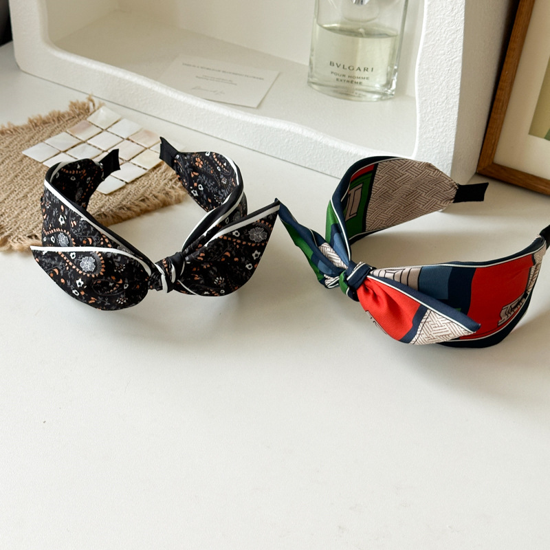 257g Weight Hair Band Hair Accessories Type 1 Piece Quantity Holiday, Daily Occasion Color Block Pattern Women's Gender Handmade Design Simple Style, Classic Style Style Women's Simple Style Classic Style Color Block Cloth Handmade Hair Band 5