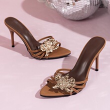 ���ٻ���^����Ь�����߸�Ь��ɫ����¶ֺ��ЬŮ�⴩2025�ļ��¿�