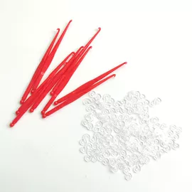 串珠、绕珠;拼插类玩具;钥匙扣及钥匙扣配件