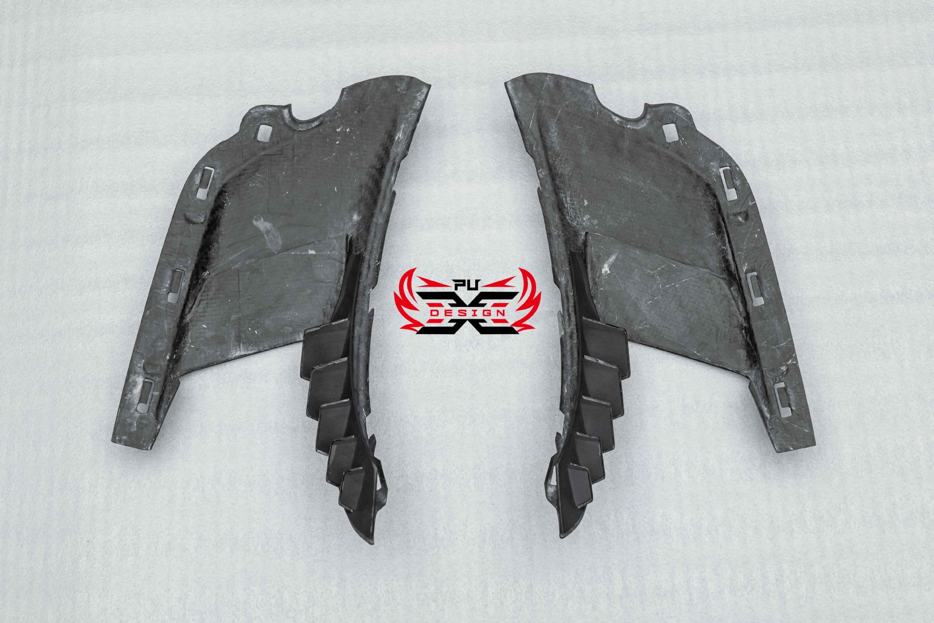 Suitable for Porsche 911 992 GT3RS original dry carbon fiber modification kit, front, middle, rear lip and side skirts