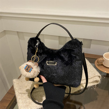 ë�q�q����Ůʽ2024�궬������������r�аٴ�W�t�����μ�б���