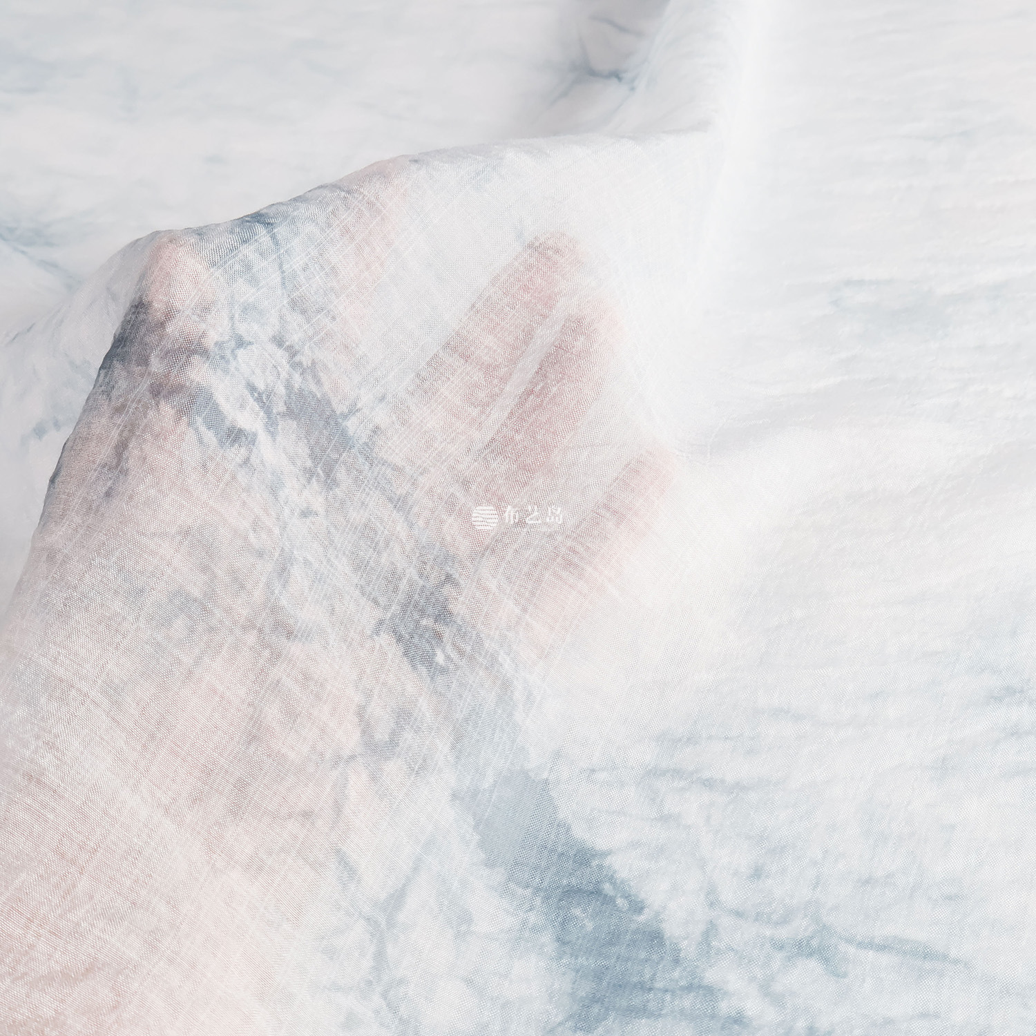 柔软微透天蓝色不规则草木染扎染丝麻亚麻天丝棉布料纱裙汉服面料