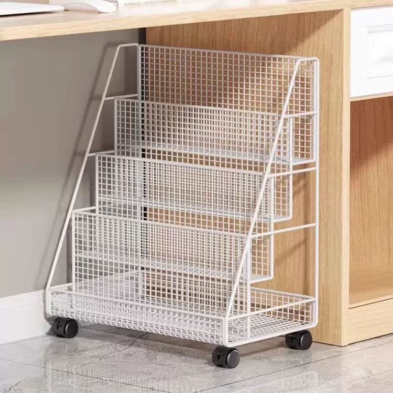 Детская книжная полка с полом на многослойной стене, простой кованый стол, мобильный домашний ящик с колесной книжкой с картинками