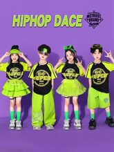 ��һ��ͯ������ݳ�����ͯ���賱�bС�W���\�ӕ����b�׃��@����ȹ