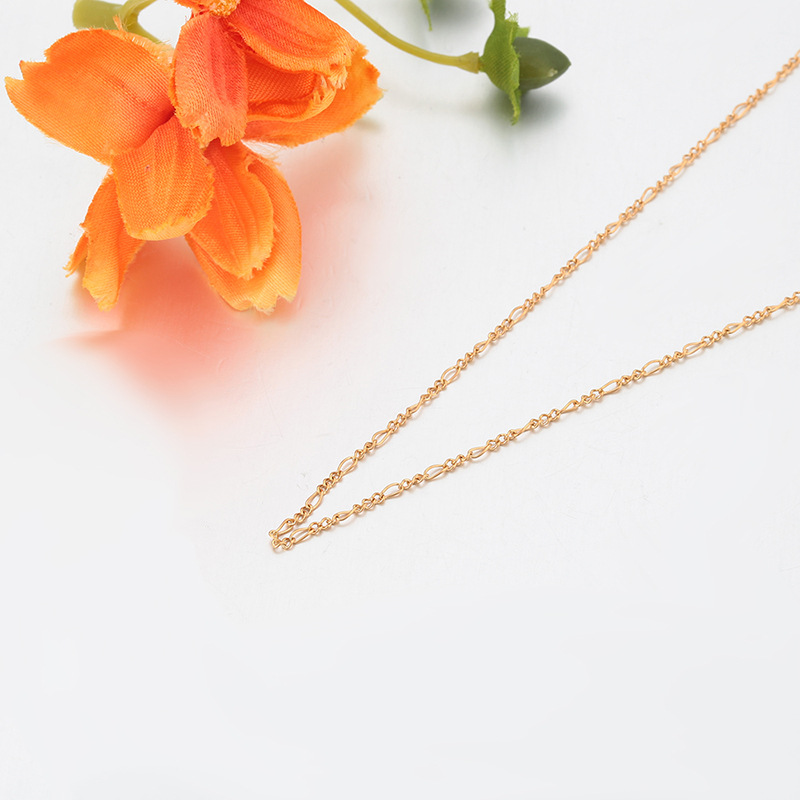 Xuping simple acero inoxidable 18k cadena de pigmento cadena de collares retro transfronterizos europeos y estadounidenses cadena regular al por mayor