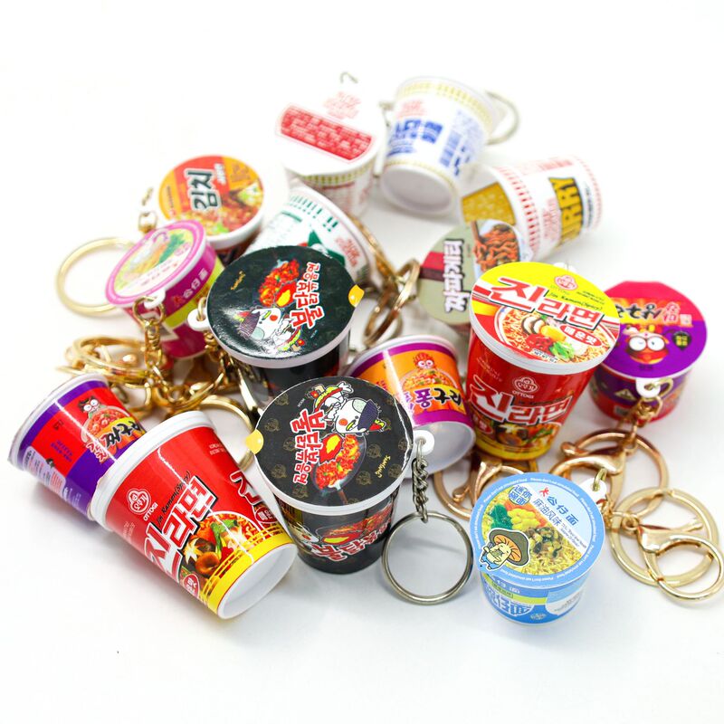 Miniature Realistic Food Toy Instant Noodle Keychain, Instant Cup Noodle Pendant, Turkey Noodle, Little Raccoon Fun Miniature Realistic Food Toy Instant Noodle Keychain, Instant Cup Noodle Pendant, Turkey Noodle, Little Raccoon Fun