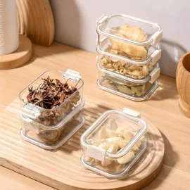 收纳盒;果盘、果篮;纸巾盒