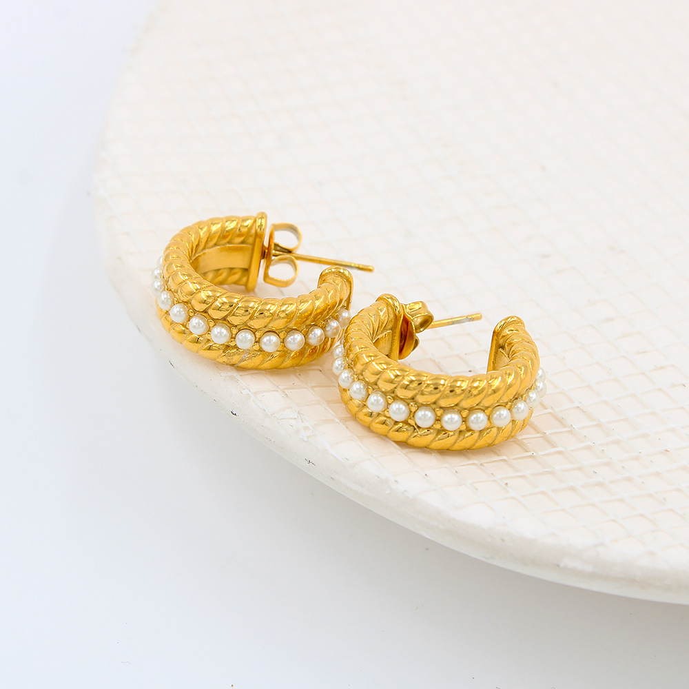 1 Pair Quantity Daily Occasion Stainless Steel Material 1 Pair Simple Style C Shape Inlay Stainless Steel Rhinestones Hoop Earrings