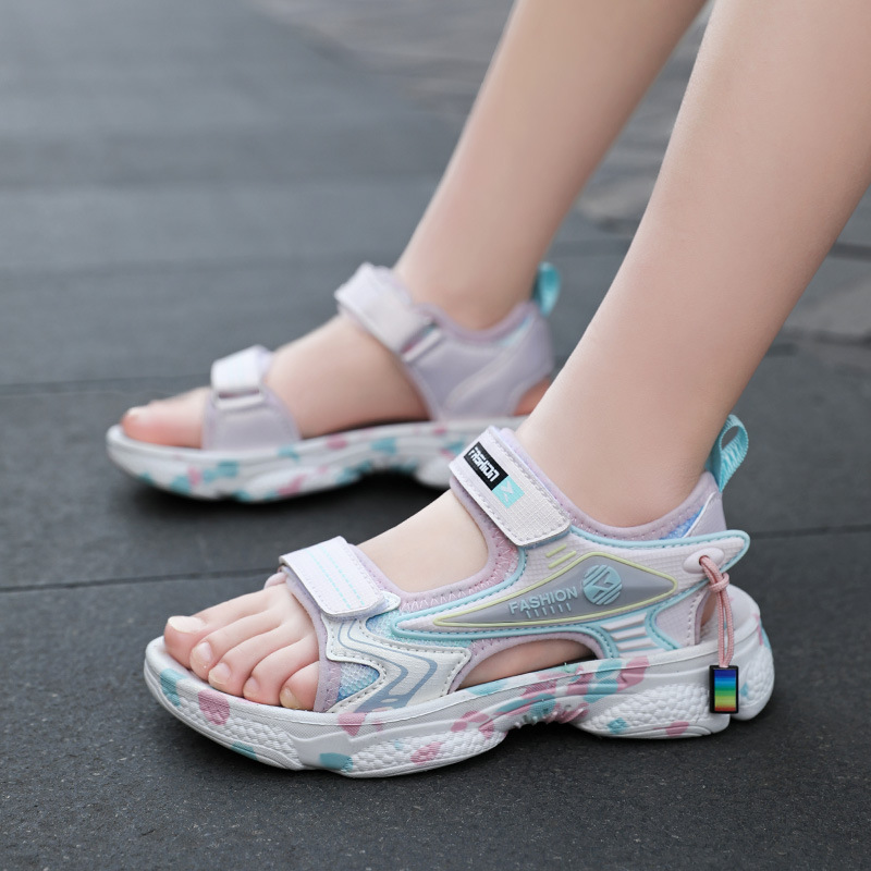 Girls' Sandals 2025 Summer Soft-Soled Kidsren's Hollow Breathable Sandals for Girls, Medium and Large Kidsren, Boys' Beach Shoes for Small and Medium Kidsren