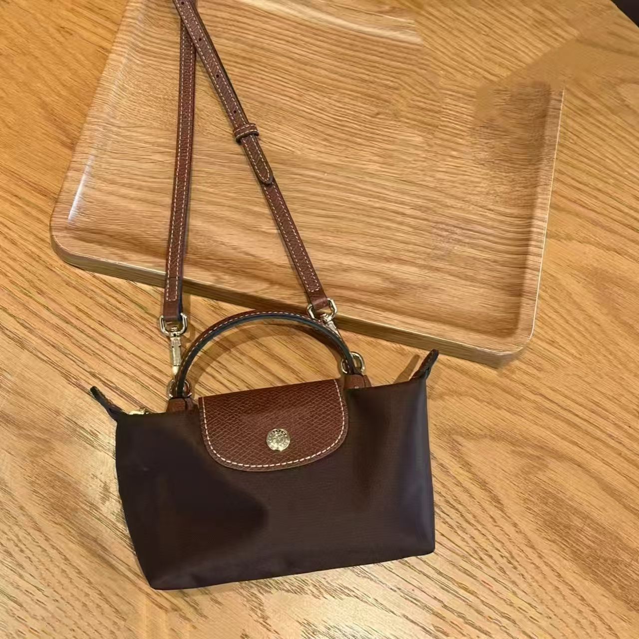 클래식 에보니 브라운