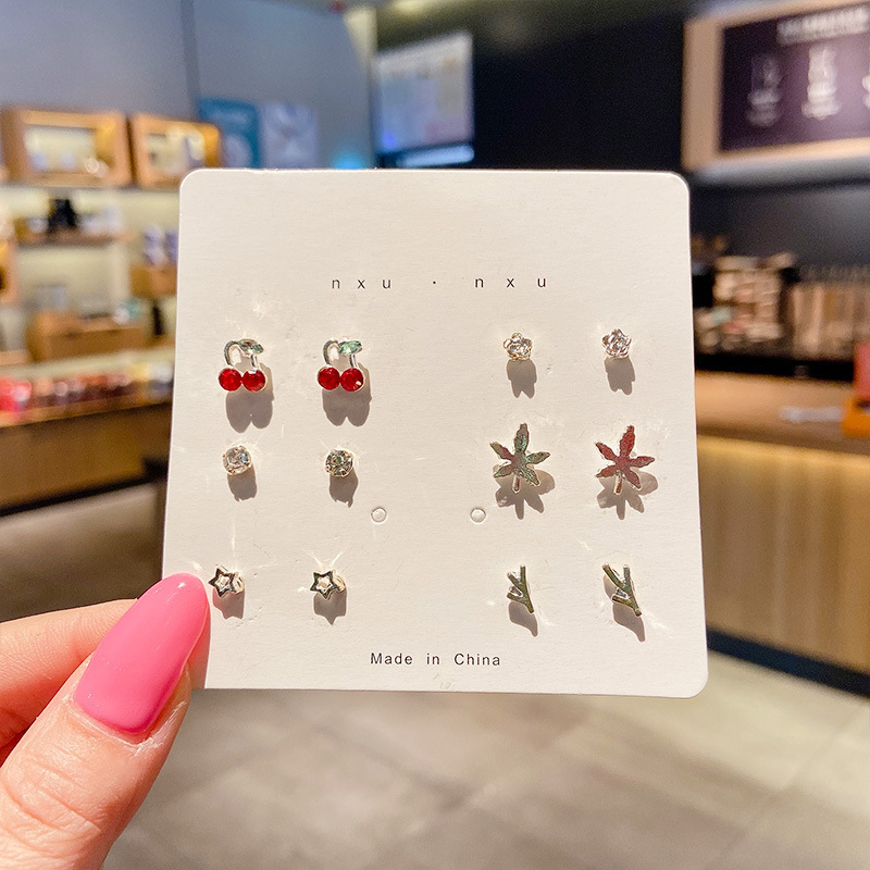Pendientes de aleación moda coreana, estilo lujo ligero, ideales para puestos callejeros, mercado nocturno y ventas en vivo, al por mayor