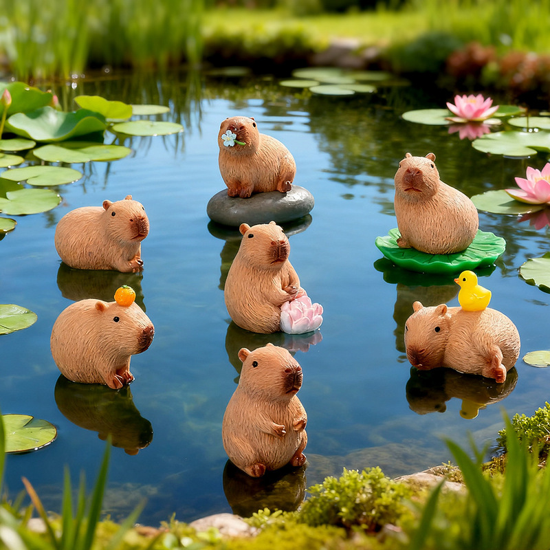 Micro-Landscape Creative Cute Realistic Capybara Capybara Ornaments Doll Resin Crafts Car Desktop Ornaments