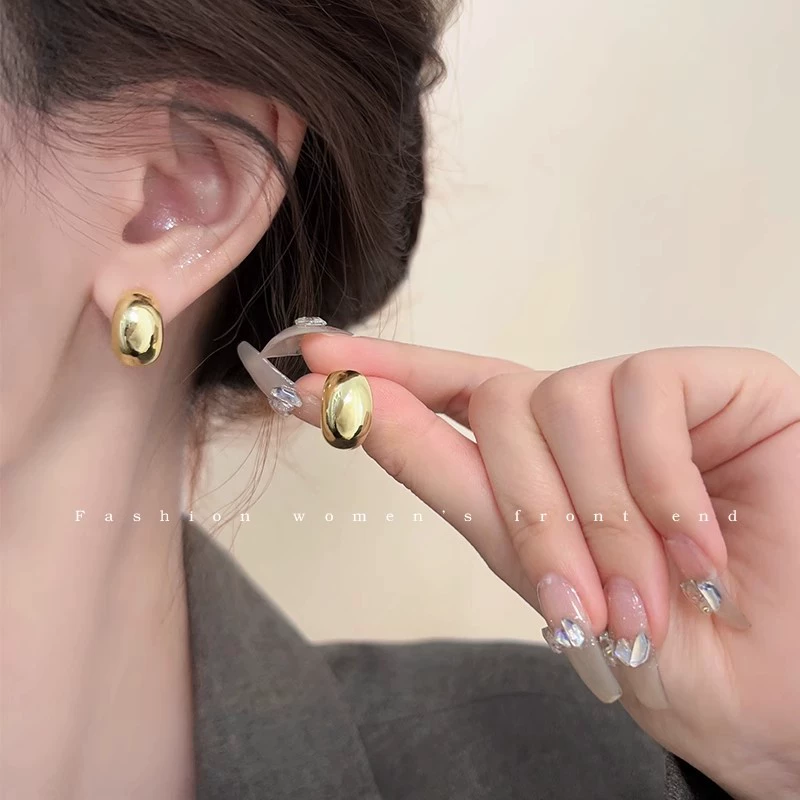 Retro Pearl Earrings, 925 Silver Needle, Light Luxury Style, Multiple Sizes