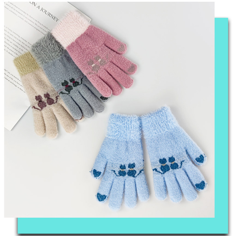 New Winter Children's Curly Gloves Warm Five-finger Cold-proof Knitting Gloves display picture 2