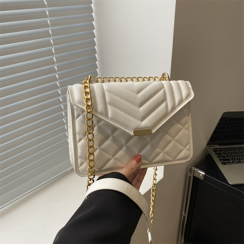 Elegant Diamond Pattern Small Square Women's Bag 2024 New Fashion Single Shoulder Bag Cross-border International Trade Distributor Chain Crossbody Bag