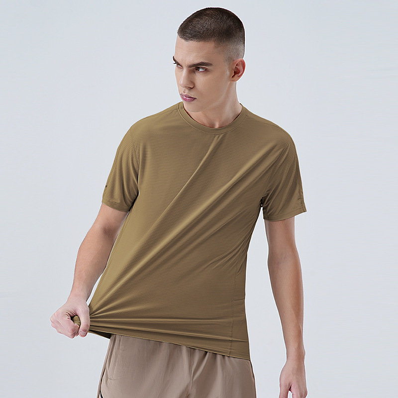 25 primavera y verano nueva camiseta de manga corta elástica de humedad transpirable para hombres running fitness camiseta de secado rápido