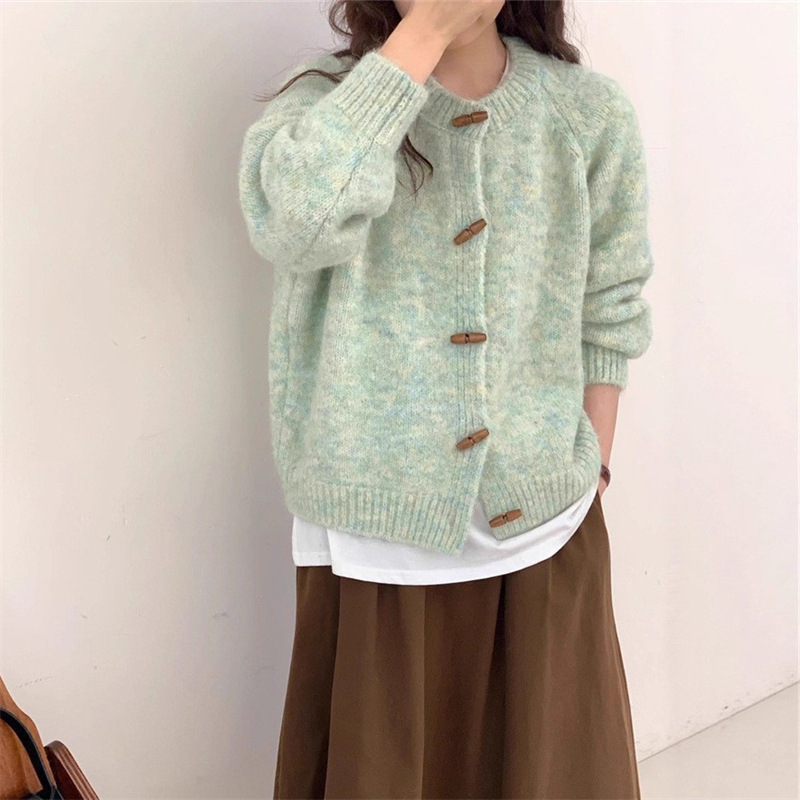 温柔氛围感复古牛角扣针织开衫女秋冬季新款宽松软糯休闲毛衣外套|undefined