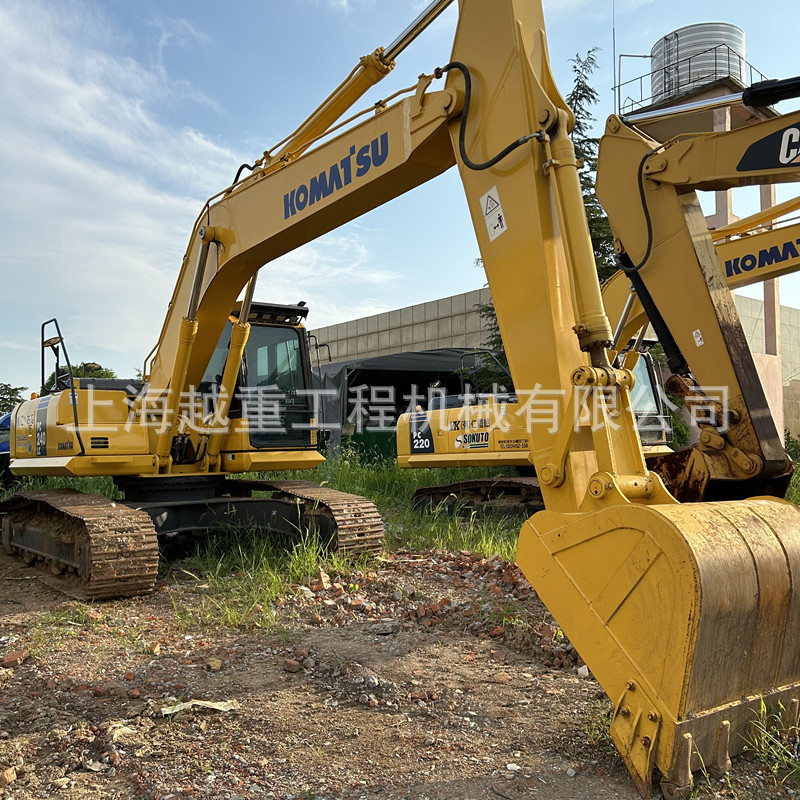 现货转让小松240挖掘机 二手小松PC240挖机