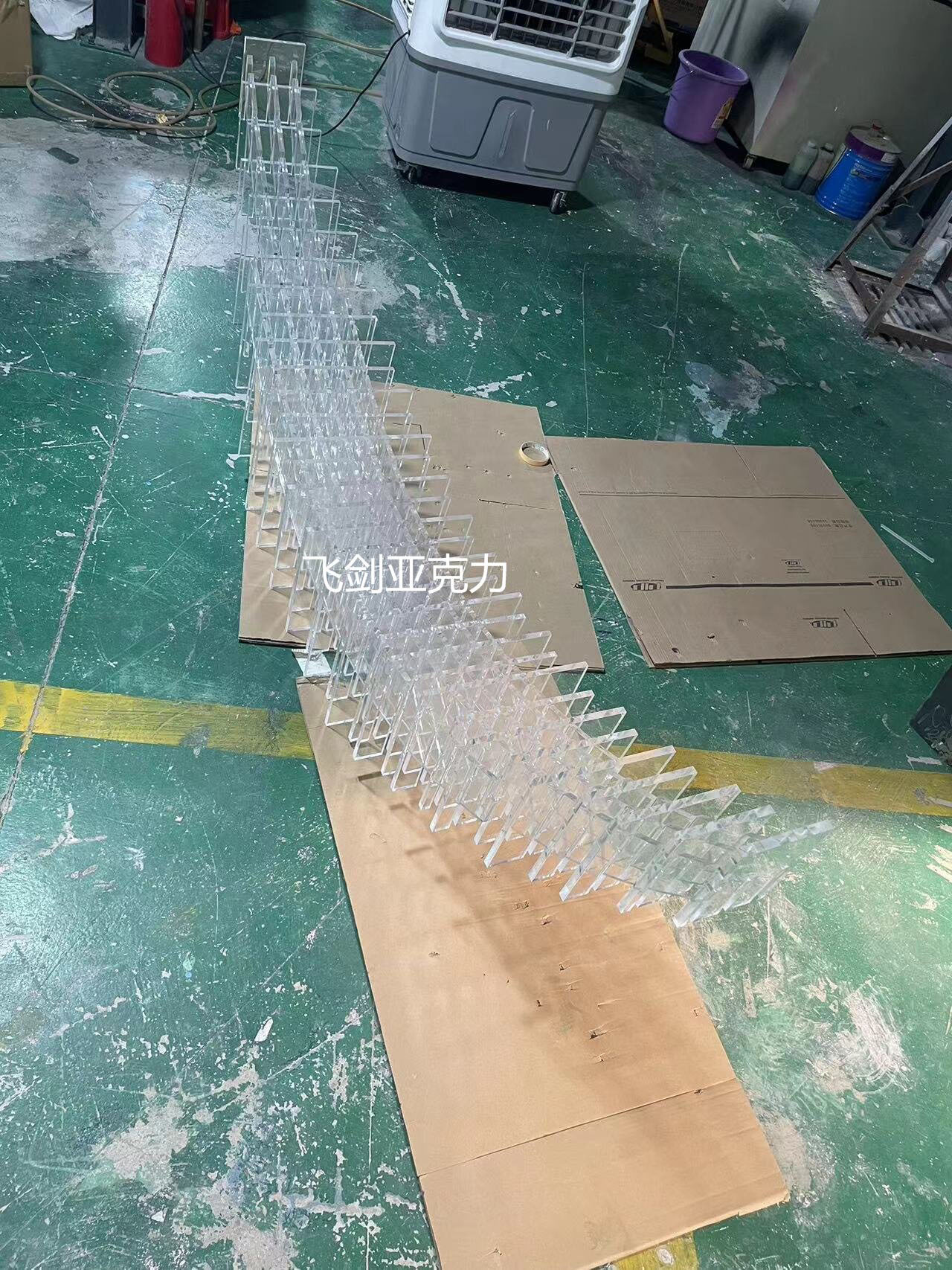 飞剑亚克力帆船月亮造型装置酒店艺术品雕塑售楼处软装摆件