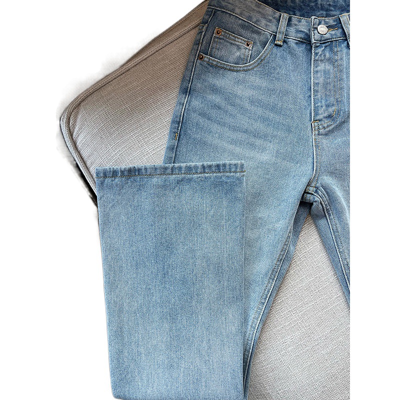 2026 nuevos jeans de verano delgados para hombres nuevos pantalones de color claro sueltos rectos de microboda para hombres