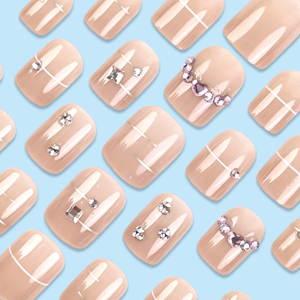 Punto de polvo desnudo perforación de uñas de cabeza cuadrada corta, elegante y simple, moda para usar uñas 24 piezas de parche de uñas terminado
