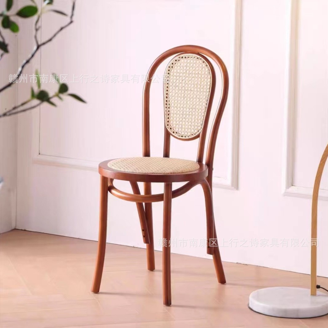 Mesas y sillas de cafetería retro Sillas de comedor de estilo chino americano Sillas de restaurante occidental Sillas y sillas de cafetería Un juego completo de mesas de taberna
