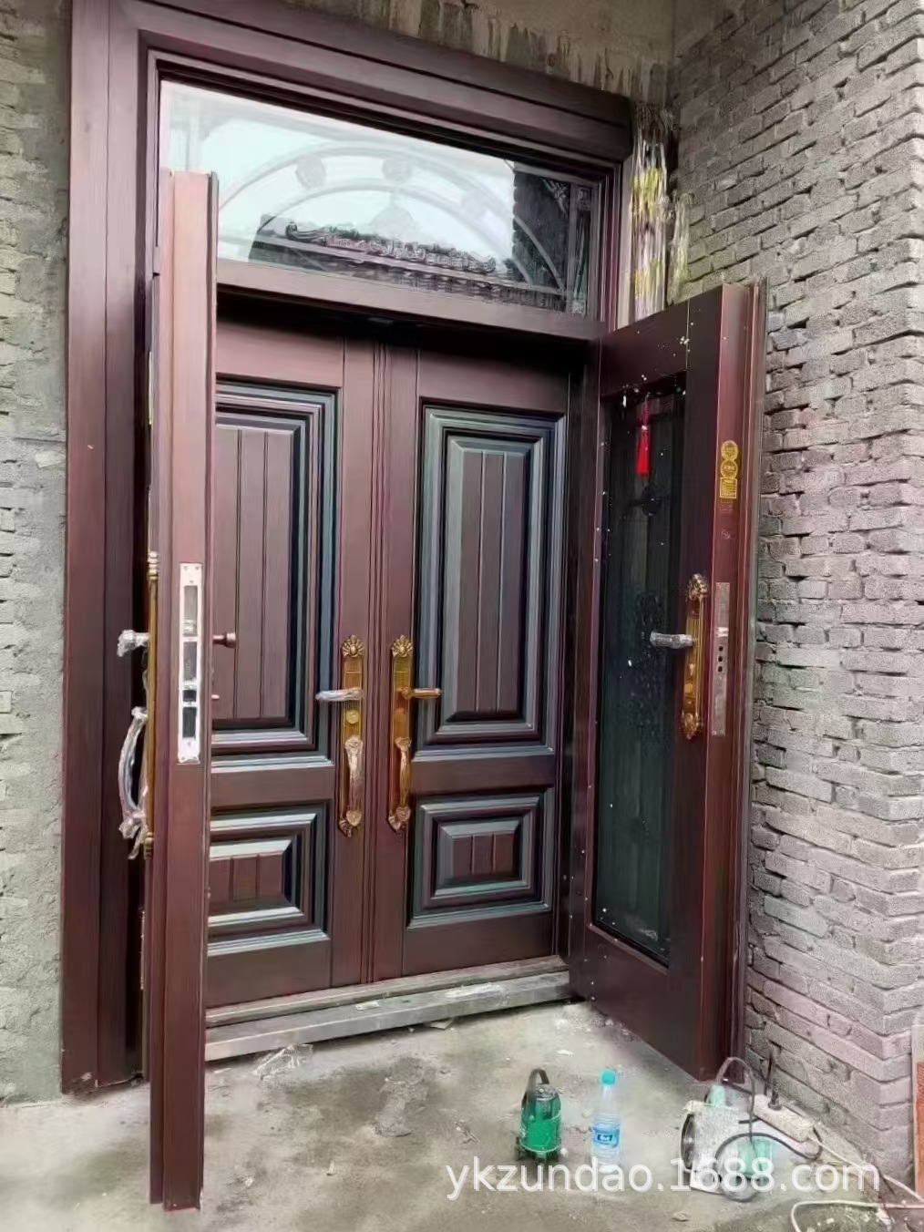 非标锌合金复合门