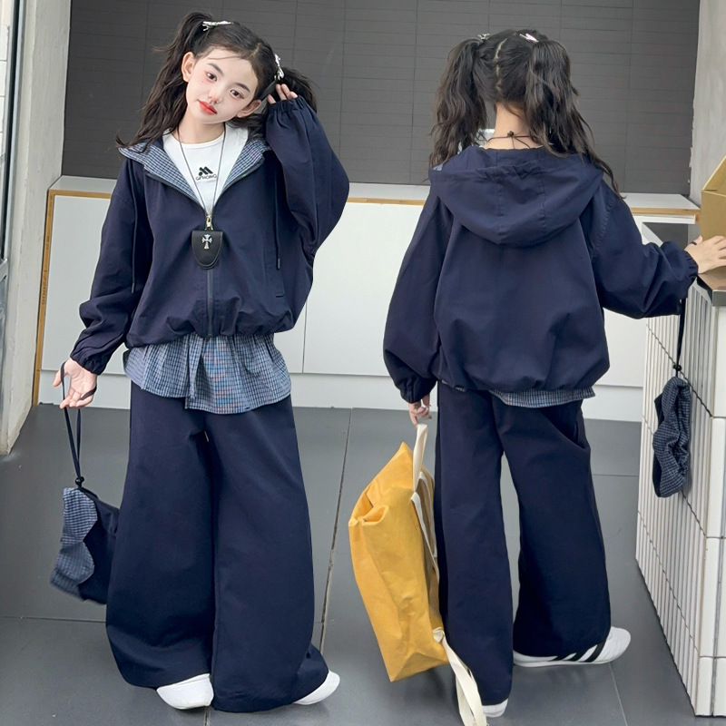 女童秋装套装中大童时髦冲锋衣2025新款儿童秋季连帽拼格子两件套|undefined