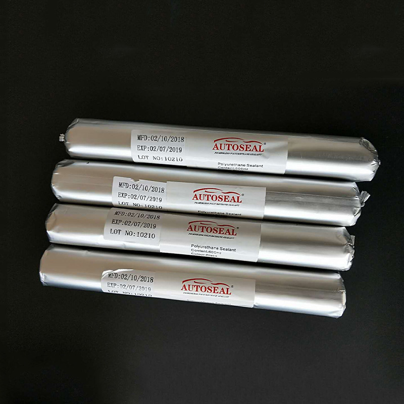 聚氨酯密封胶 600ml黑色汽车门窗户玻璃结构胶马桶瓷砖墙缝密封胶