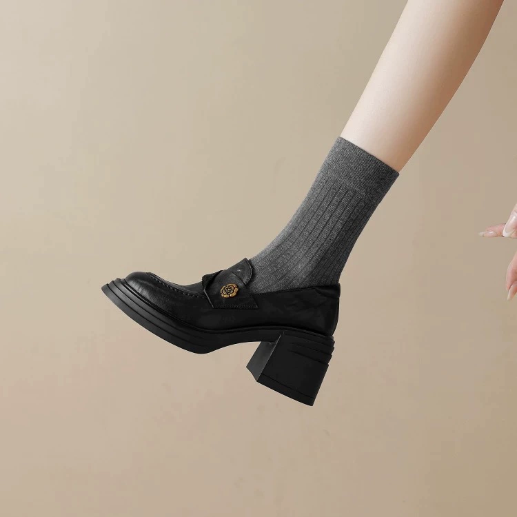 Мягкая кожаная версия ~ Маленькие кожаные туфли в британском стиле