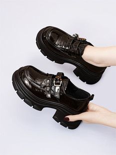 �ɸ��ט���ЬŮ2025���¿��p�����m�ٴ�͹�Ӣ���Lħ�g�NСƤЬ