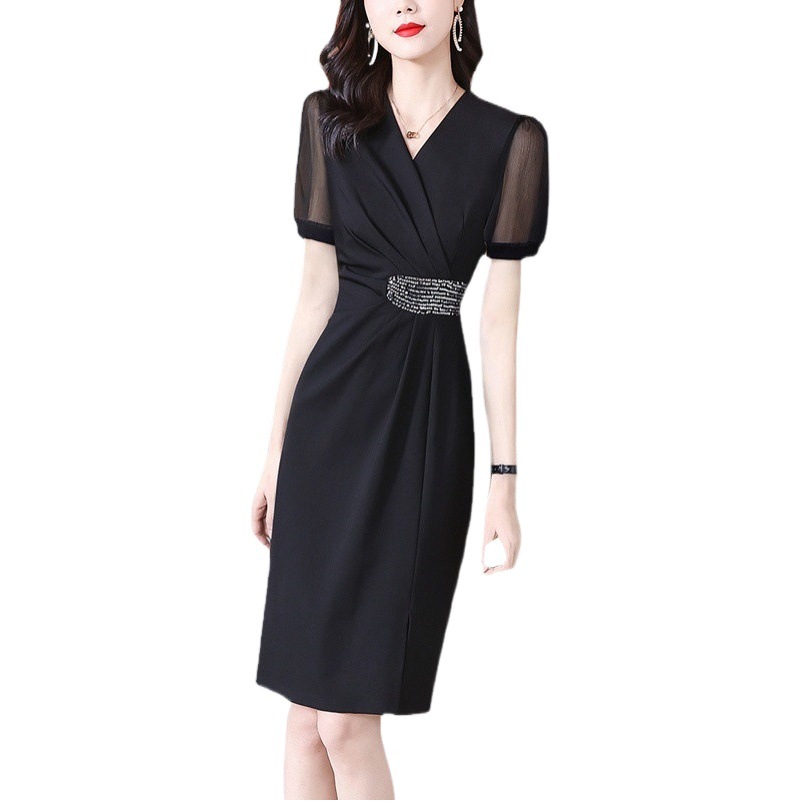 気質通勤olワンピース女性2023夏黒腰が痩せて見えるvネック名媛a字中長スカート