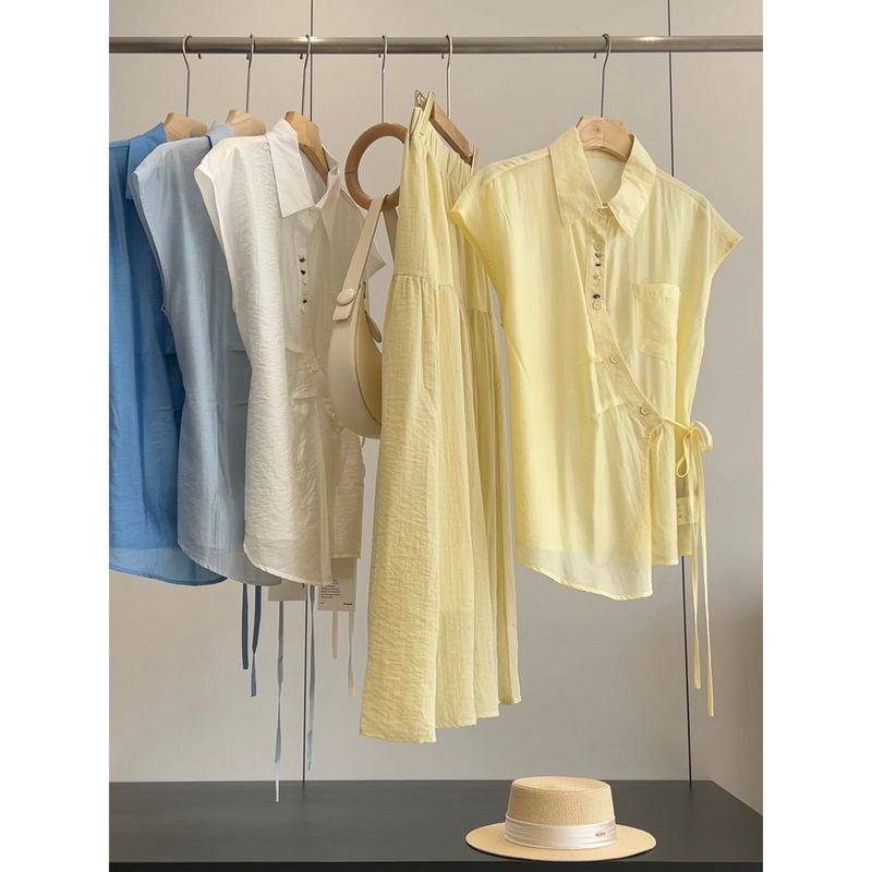 Unique design! Slimming and elegant~ Turn-down collar, beaded placket, tie-up, flutter-sleeve shirt, lyocell commuter top for women Unique design! Slimming and elegant~ Turn-down collar, beaded placket, tie-up, flutter-sleeve shirt, lyocell commuter top for women