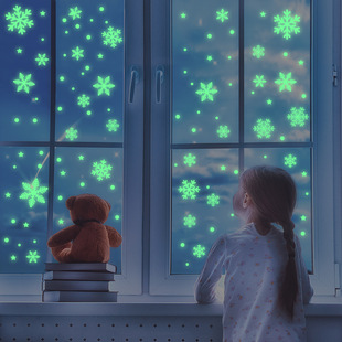 Christmas luminous snowflake Christmas decorations snowflake stickers cross-border Amazon explosions electrostatic fluorescent snowflake stickers