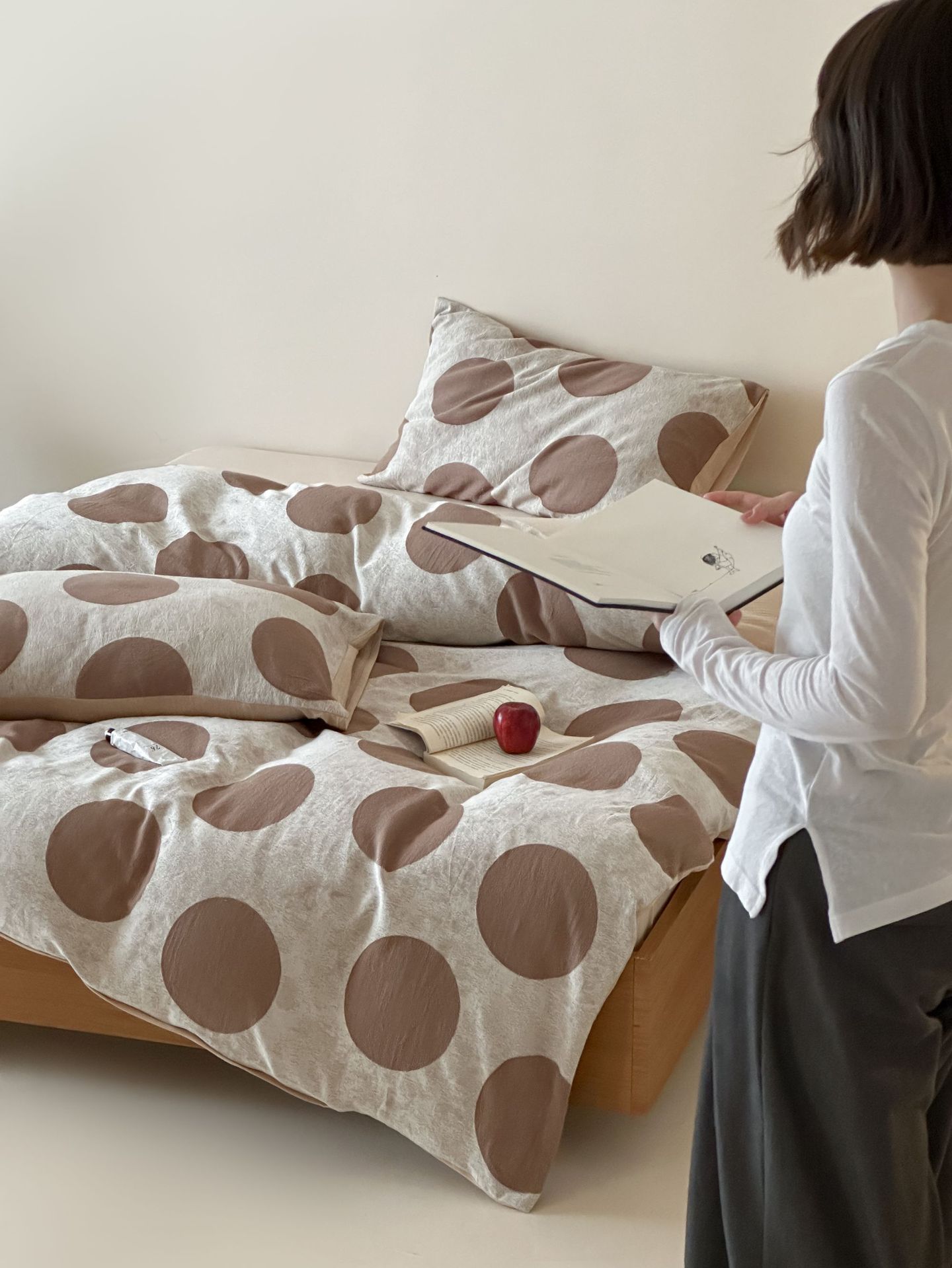 Conjunto de capa de edredão jacquard com bolinhas verde retro_voghion.com