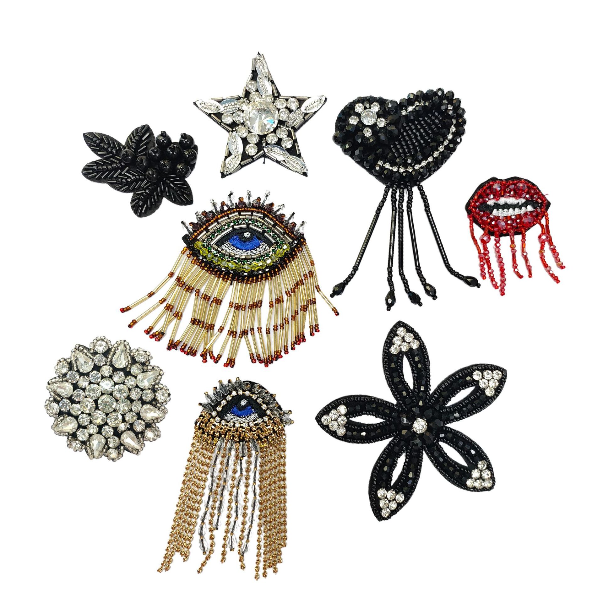 国风花朵爱心徽章恶魔之眼刺绣贴diy领口包包衣服绣花辅料贴布绣