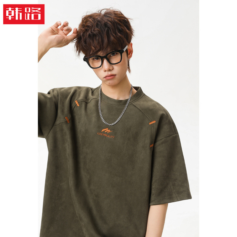 Textured Patchwork Short-Sleeved T-Shirt for Men, New Summer Style, Contrasting Color Embroidery, Half-Sleeved American-Style Sports Casual T-Shirt
