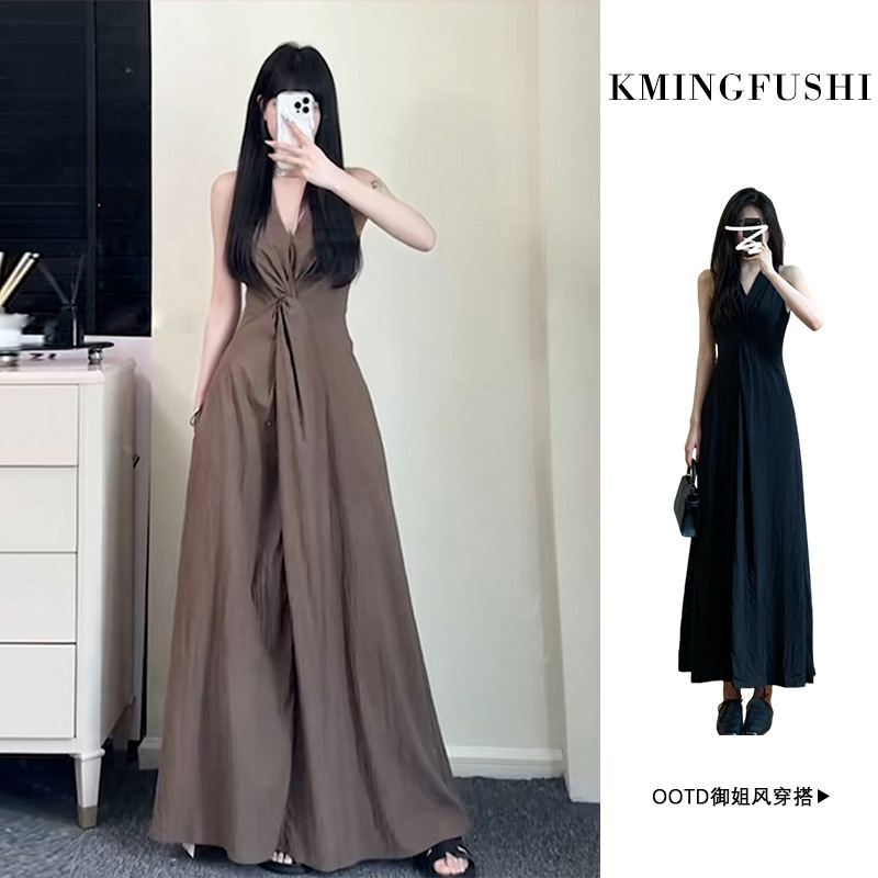 Light Luxury High-end Black Halter Neck dress Children's Summer 2025 New V-neck Maxi Dress to Ankle