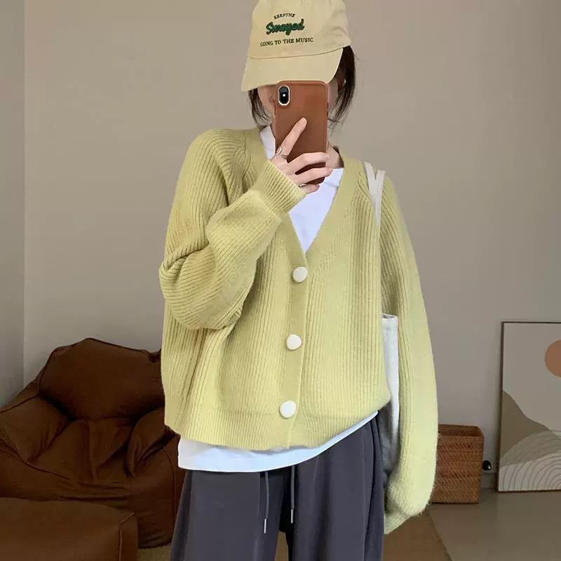 Корейский осенний новый свободный дикий трикотажный кардиган повседневный ретро классический тройной пуговицы свитер сплошной цвет женский пальто