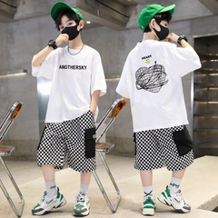 男童夏裝帥氣運動套裝2023新款大童男孩痞帥棋盤格短褲T恤兩件套