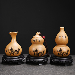 Ceramic clay jar to avoid fire dragon bottle to dissolve dry position kitchen in the northwest corner of the fire Tianmen three fire dragon pot ornaments