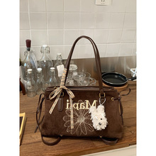 �¿�߼���Ůʽ�μ������������ͨ�ڰ����ٴ�̽�Ů��