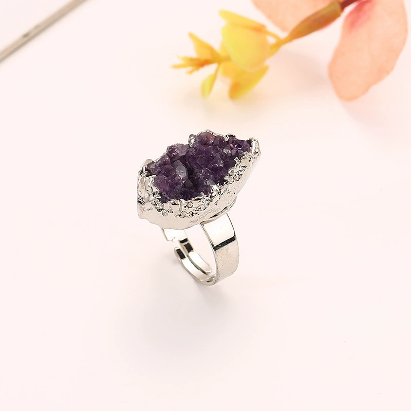 Натуральный камень, асимметричный необработанный камень, кристаллический кластер, регулируемое кольцо, гальваническое цветное кольцо с аметистовым камнем, открытое кольцо