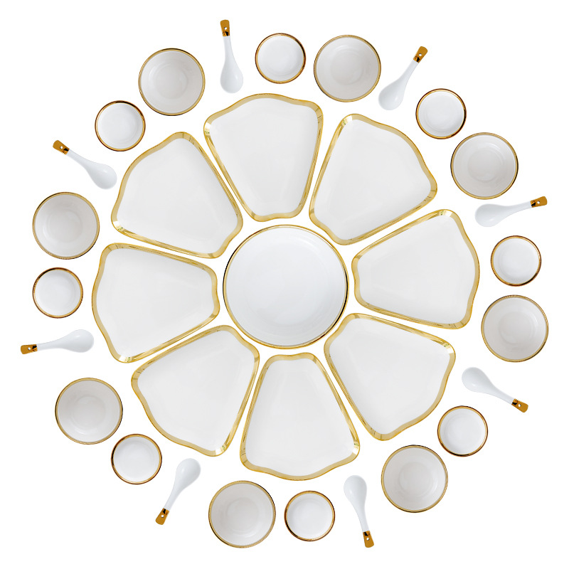 Luz de lujo combinación placa de cerámica hogar creativo de la víspera de Año Nuevo plato rojo neto placa reunión de la familia placa vajilla