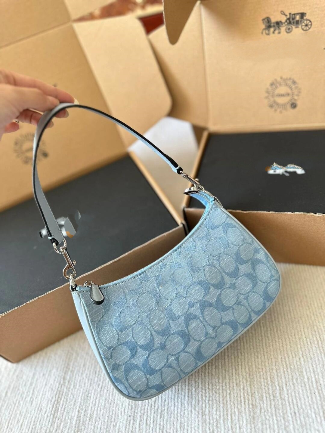 Kou Jia nuevo bolso de axila de luna nueva Teri24 bolso de mahjong de cadena de presbicia retro bolso de hombro de todo fósforo de moda